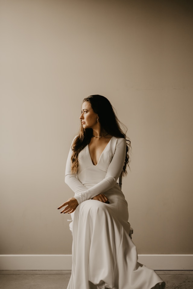 How to Dress for a Summer Wedding